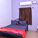 Casa Dcm And Esmeralda - Villa\'S And Lake View Rooms In Bambolim With Swimming Pool Acces