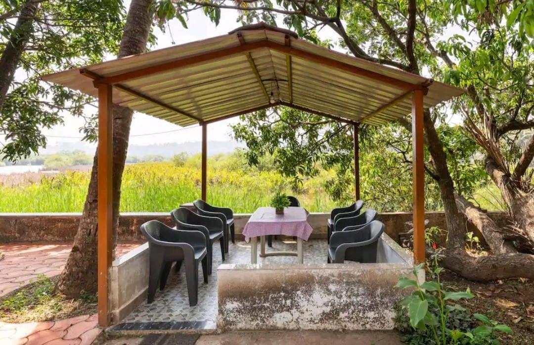 Casa Dcm And Esmeralda - Villa's And Lake View In With Swimming Pool Acces Bambolim